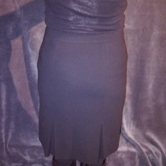 Ann Taylor petite skirt - Picture 2 of 2